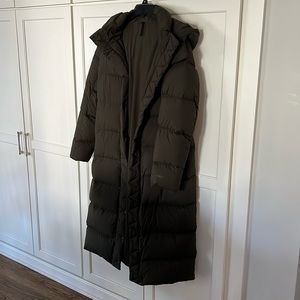 Olive green lululemon below the knee length coat